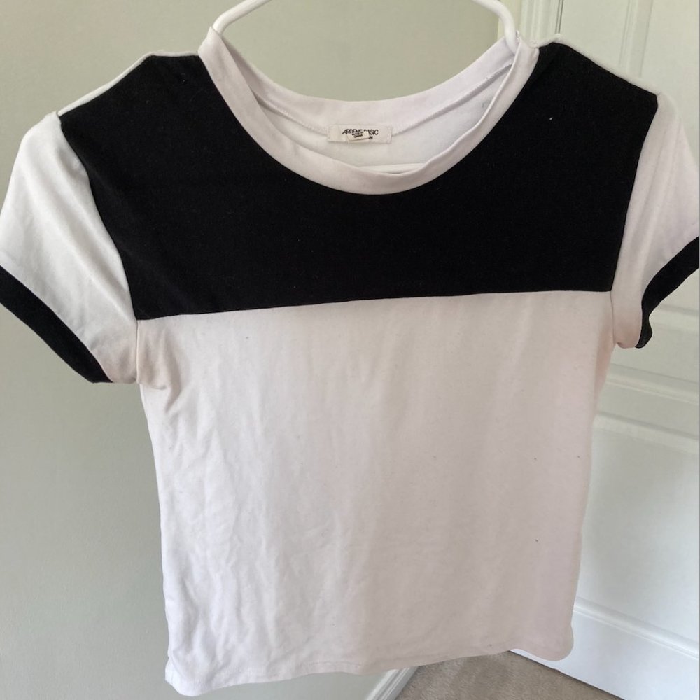 White & black butter-soft T-Shirt from Ardene